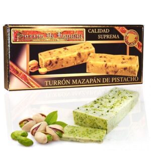 Marcepanowy nugat z pistacjami