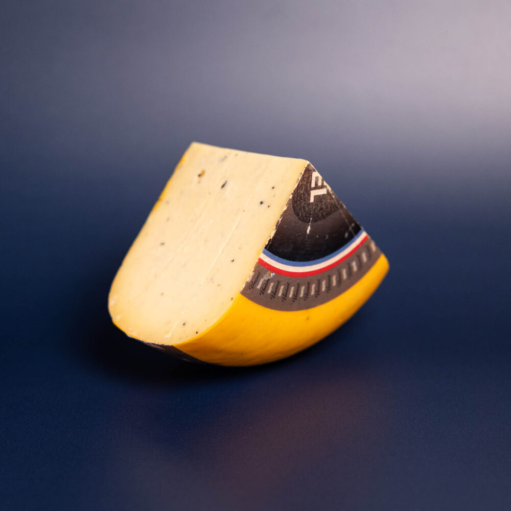 Holenderski ser Gouda Ruscello z truflami.