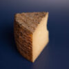 Ser Manchego Queso Oveja semi-cured z dodatkami.